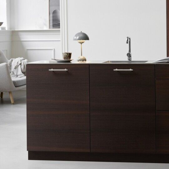 landelijke keuken met eiland meubelgreep