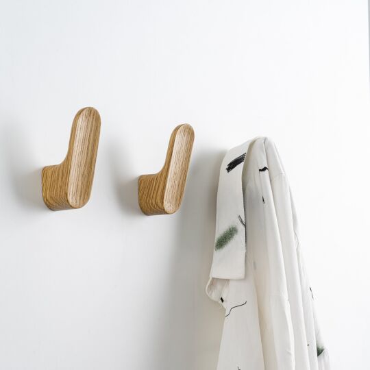 Haak Luv hout B-28mm H-50mm Mat zwart